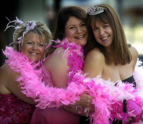 Hundreds of ladies were in the pink at an event in Bradford to spread the message about breast cancer awareness and the importance of breast cancer screening. 