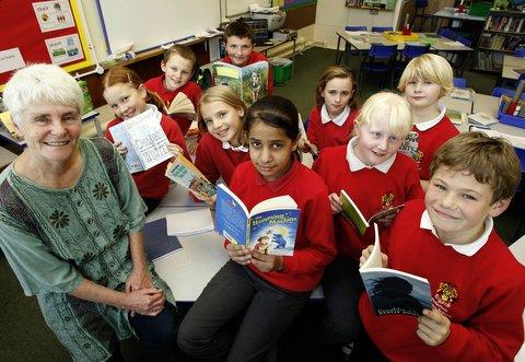 Award-winning poet and children’s author Berlie Doherty has shared the secrets of her draft book with pupils from Hothfield Junior School in Silsden. 