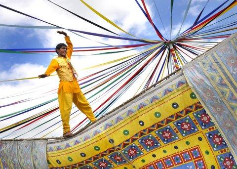 Guddu from Kawa Musical Circus.