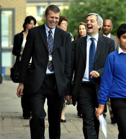 Chris Huhne, Secretary of State for Energy and Climate Change, visiting Thornbury Primary School following the Cabinet meeting in Bradford. He'spictured here with head Angus King.