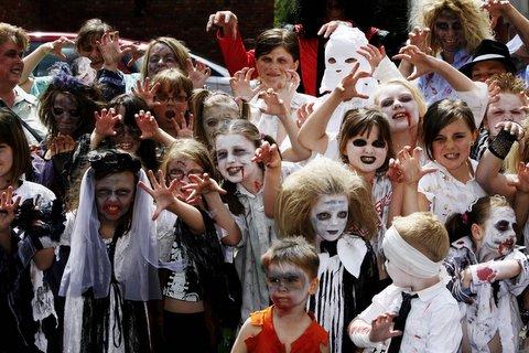 The crowning of Lindsey Lyness as Keighley Gala Queen kicked off the town’s annual extravaganza.
These pupils from Nessfield Primary School performed Michael Jackson's hit Thriller as part of the day's entertainment.