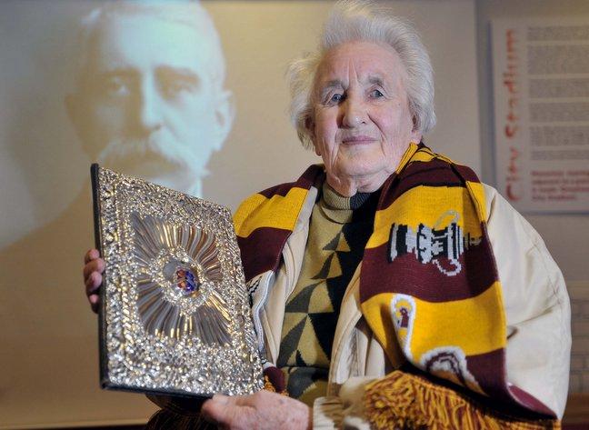 The grandaughter of Bradford City’s first chairman Alfred Ayrton watched her first ever football match on Saturday at Valley Parade.
Mary Needham was invited after donating an illuminated silver presentation case to Bradford Council Museums.