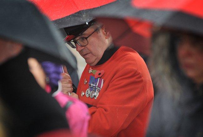 Aar veteran remembers fallen comrades during the Bradford service.