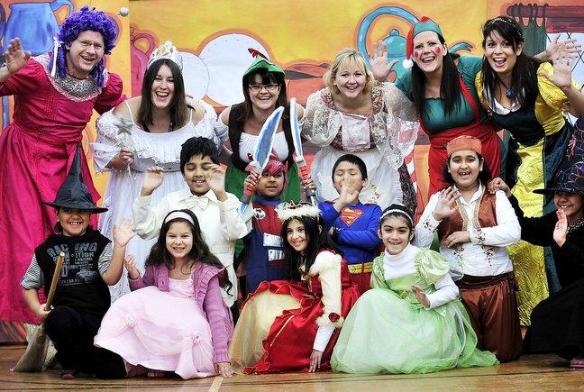 Pupils and staff at a Bradford school got into the festive spirit by wearing pantomime outfits.
The children at Frizinghall Primary School were also treated to a performance of Cinders And Buttons by theatre company Pyramid Pantomimes. 