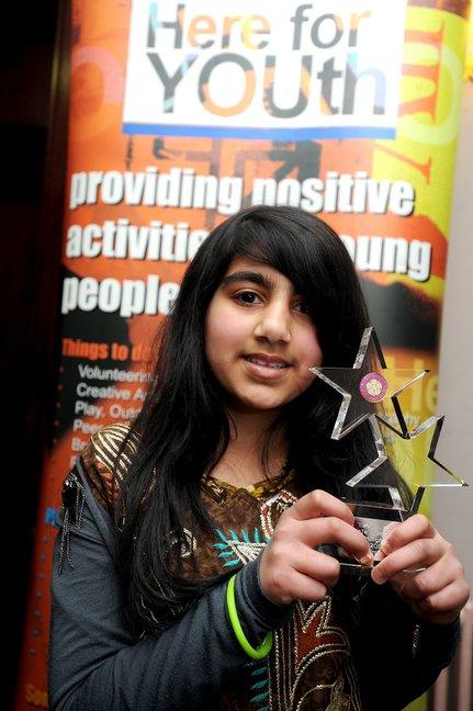 Umayma Akhtar with the Stay Safe Under 11 Award. 