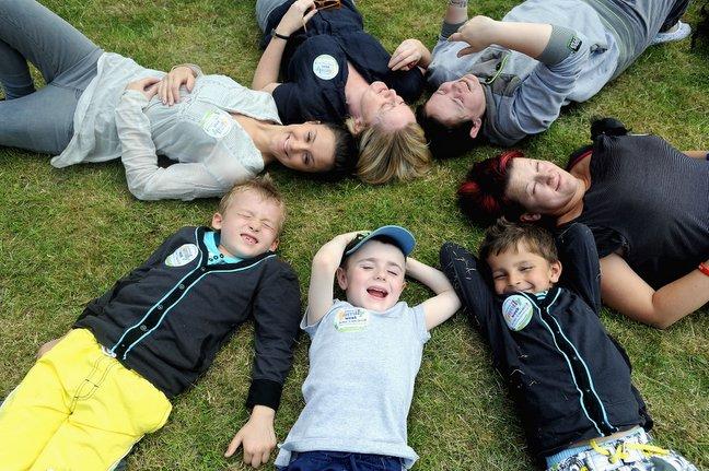 Bowling Park became a mass picnic spot for parents and children to mark National Family Week.
The awareness week, which aims to encourage families to spend more time together, saw Bowling Park Primary School organise the event for its pupils. 
