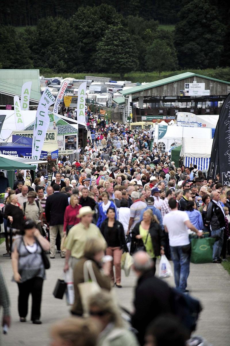 Crowds flock to the opening day of the Great Yorkshire Show.