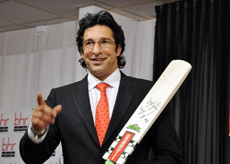 International cricketer Wasim Akram helped a Bradford charity to raise £35,000 in one night for the victims of flooding in Pakistan a year ago.
The Pakistani left-arm fast bowler was guest of honour at a fundraising dinner.