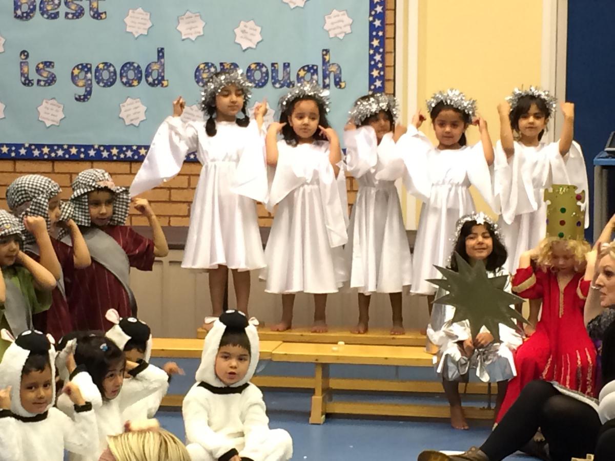 Lidget Green Primary School - Foundation Stage (Nursery and Reception) - Nativity