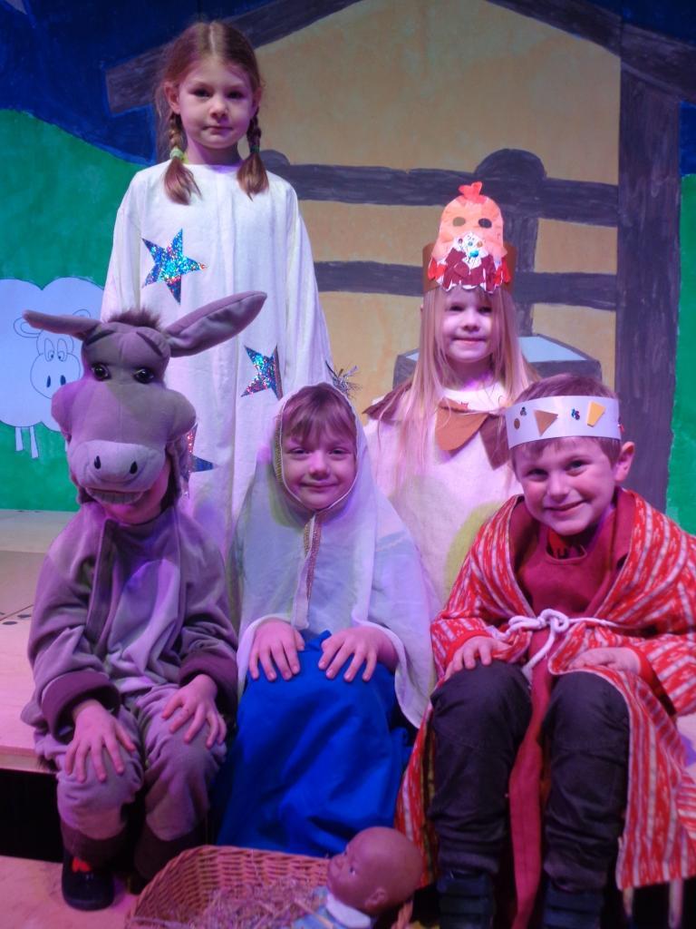 Thornton Primary School - Year 1 - Away In A Manger