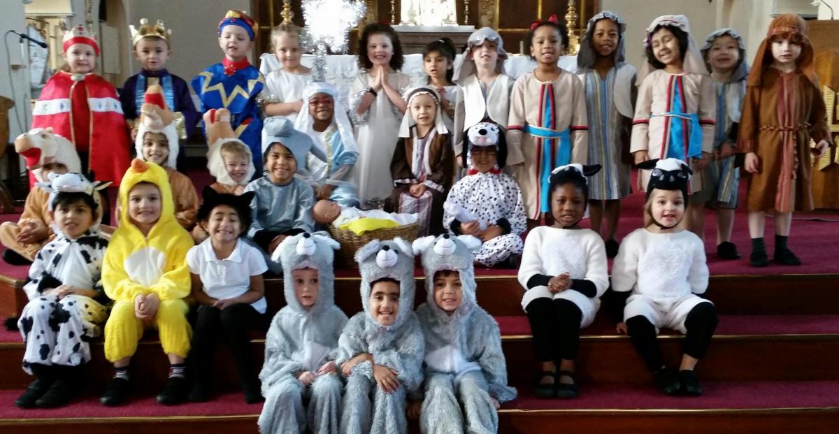 St Clares Catholic Primary School - Reception - Born In A Barn