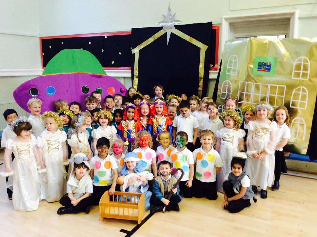 Wycliffe CE Primary School - Reception - Christmas With The Aliens