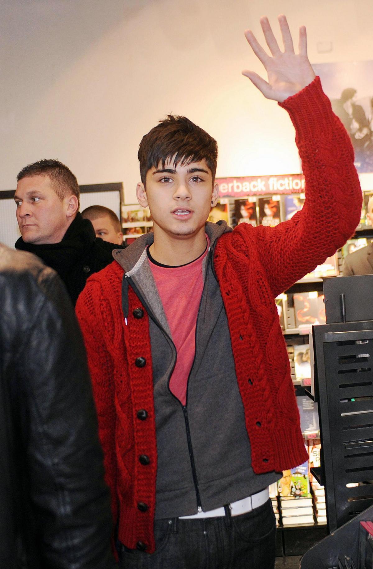 Zayn arrives for an autograph signing session at the HMV store, Bradford, in 2010