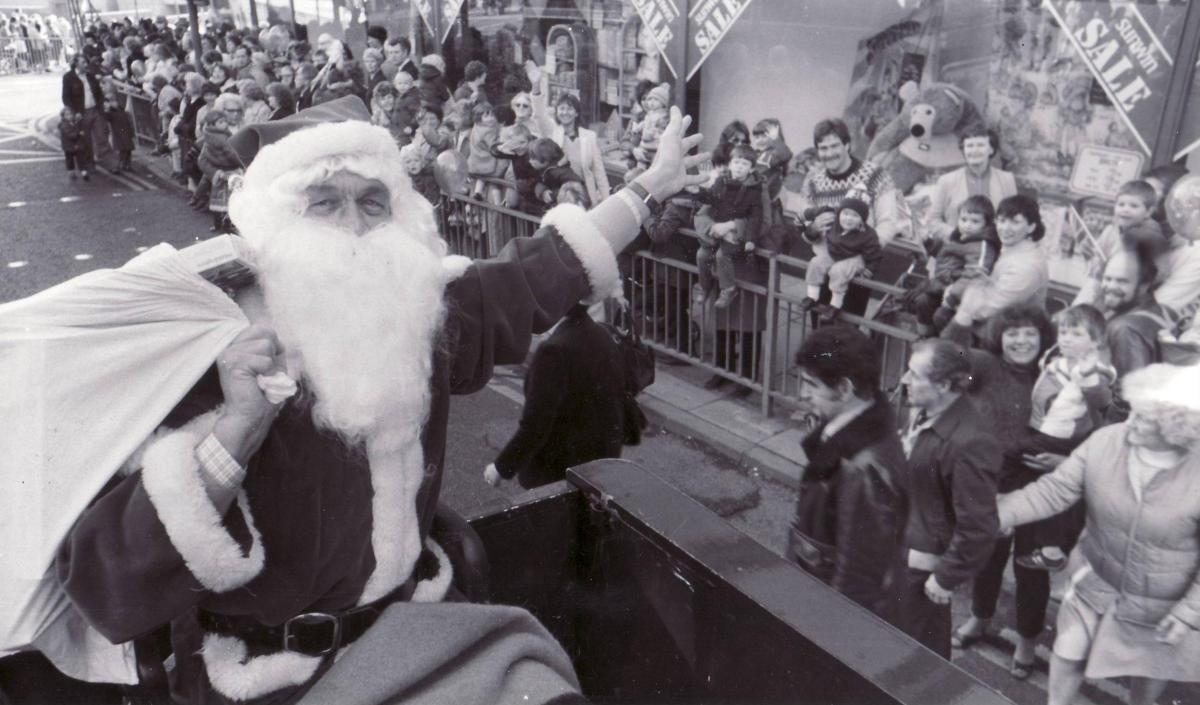 Santa Claus pulled in the crowds in 1983