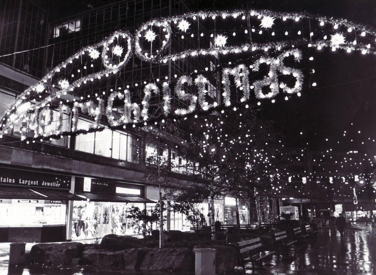 The Christmas lights in 1985