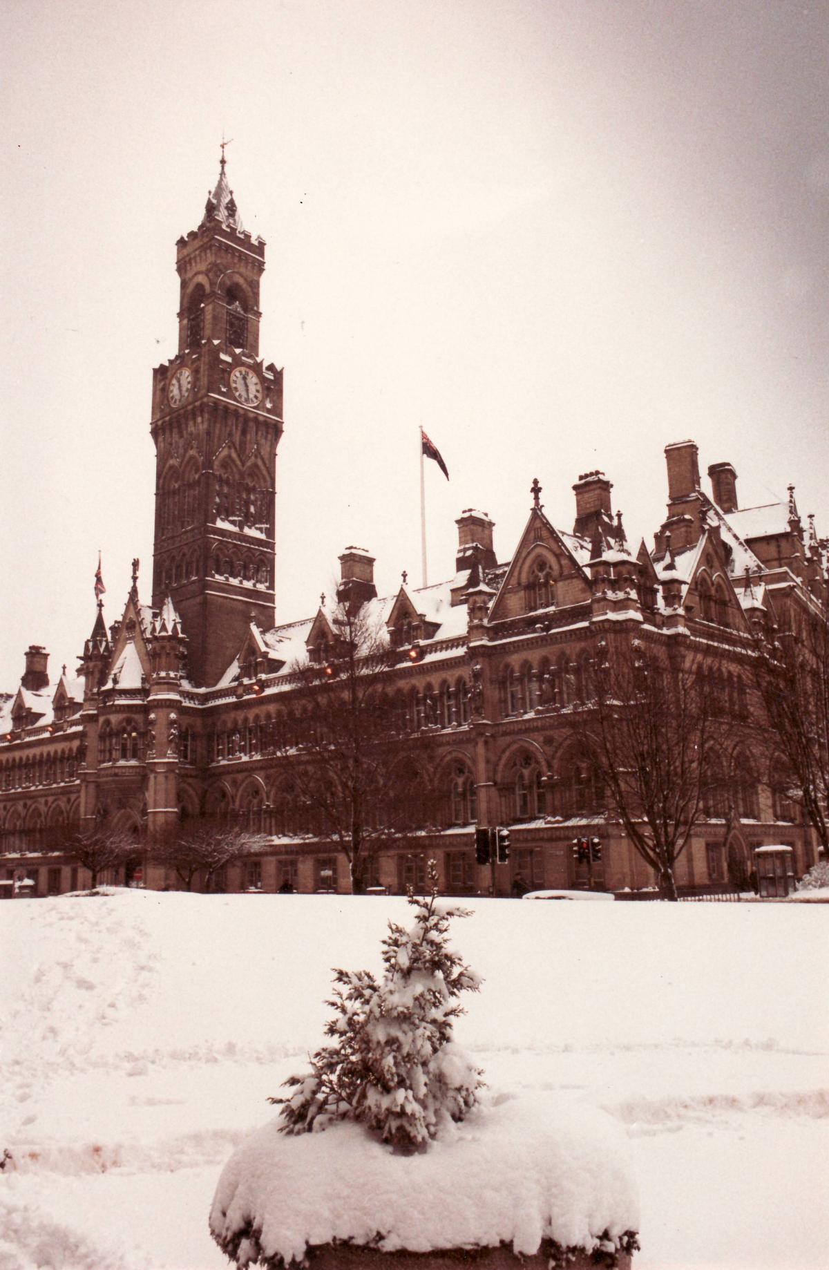 A snowy Bradford in 1991