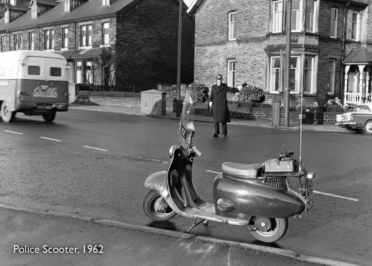 A police scooter in1962 