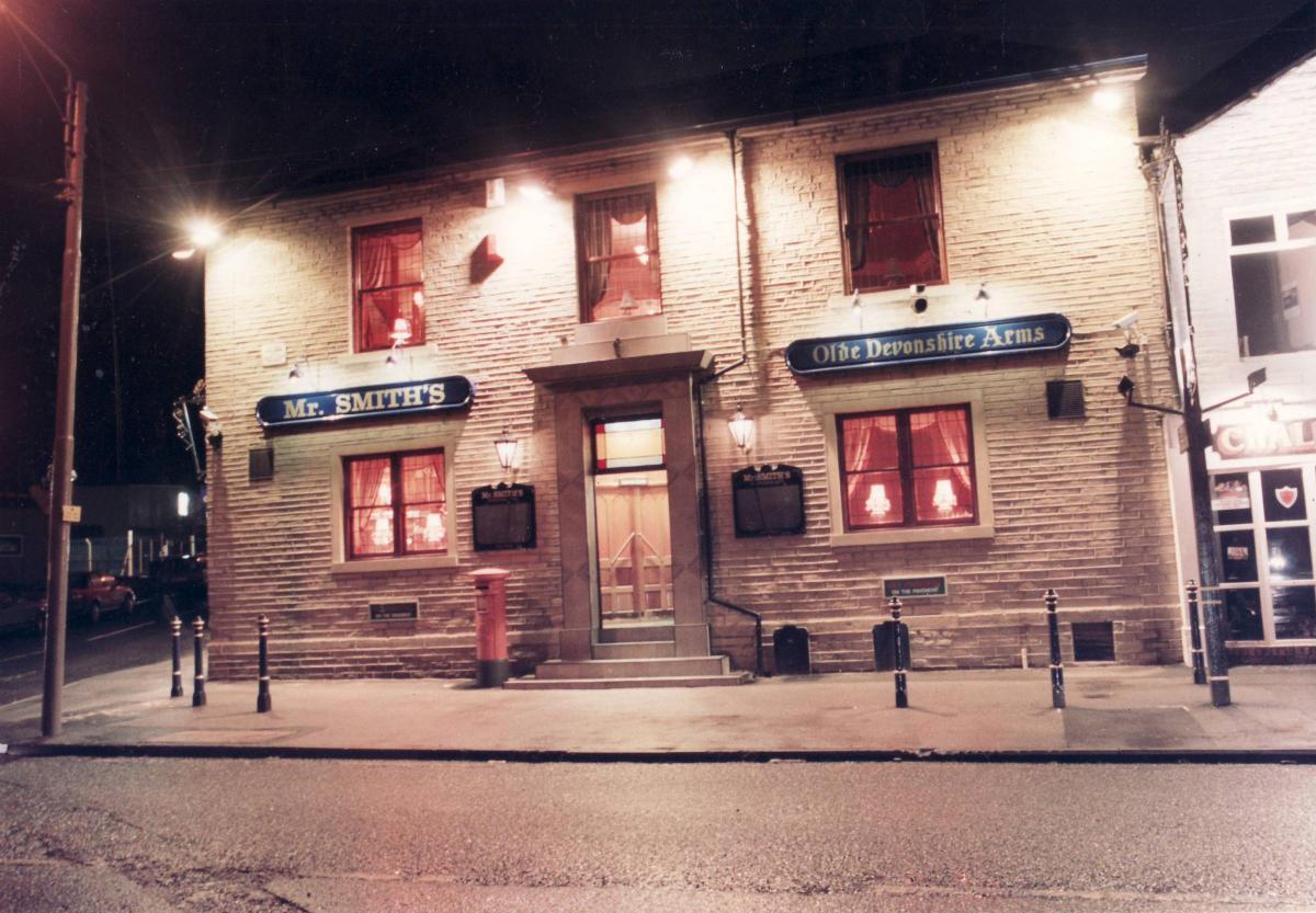 The Olde Devonshire Arms, Thornton Road, 1992