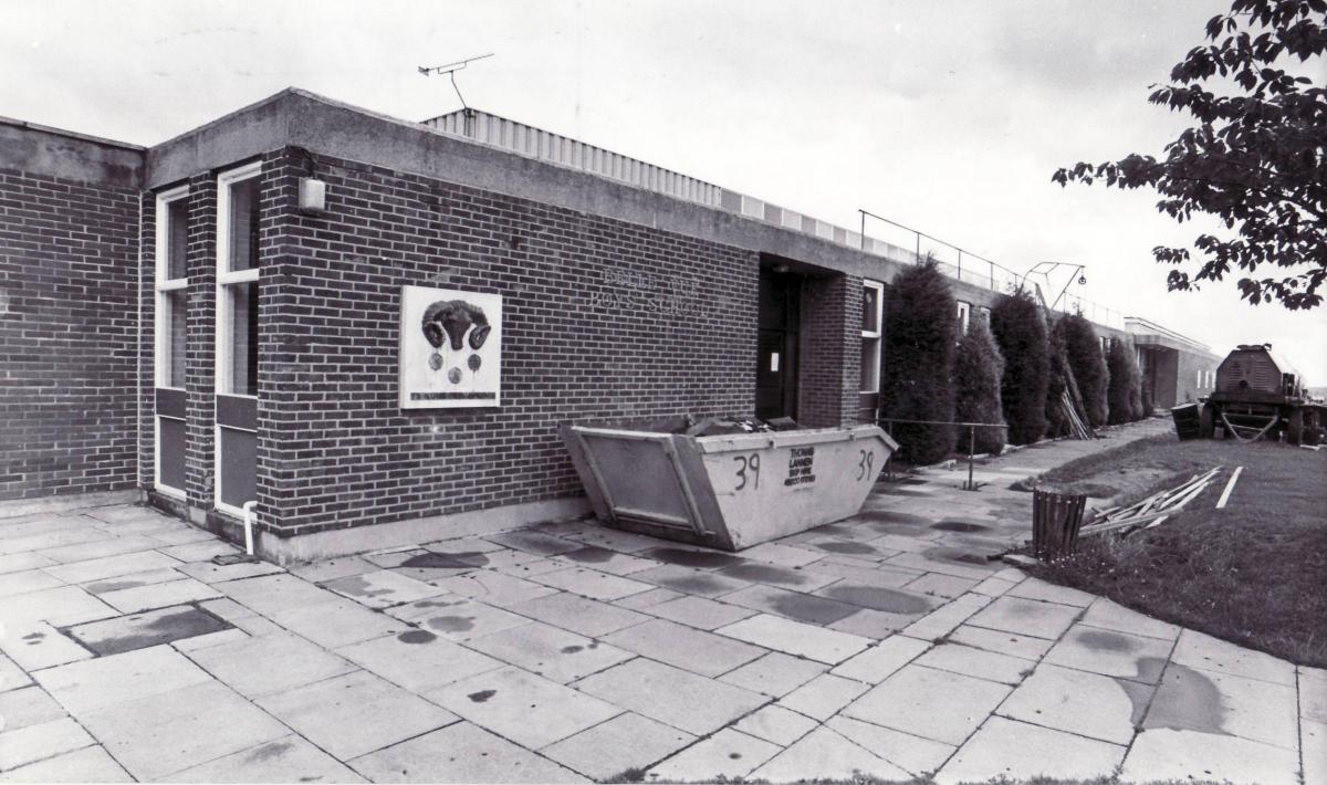 Belle Vue Boys' School in 1985