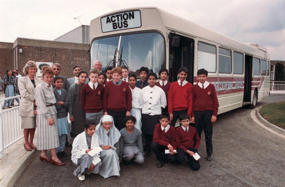 Pupils with in 1990