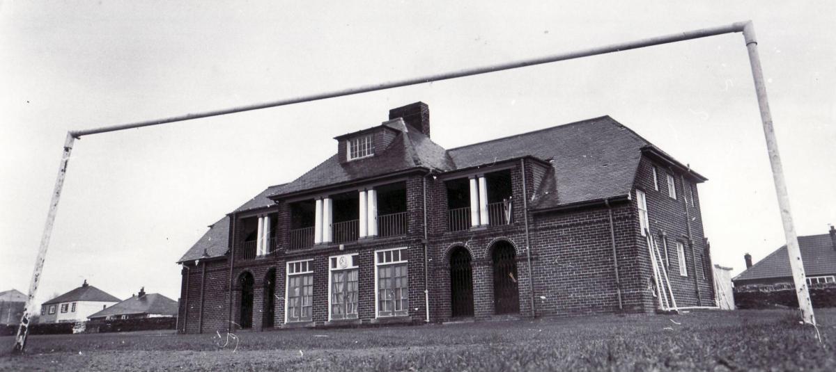 Thornton School Pavilion, 1985