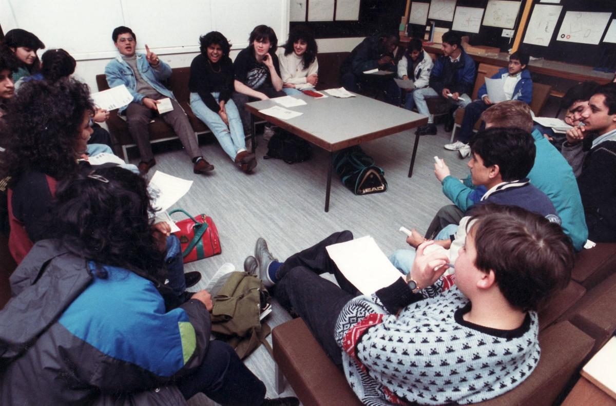 Council meeting progress at Grange upper school 1990