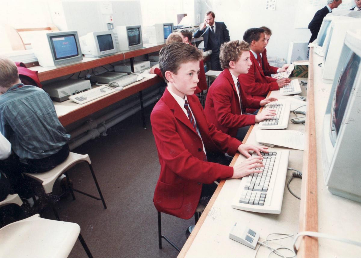 Computer lessons in 1990