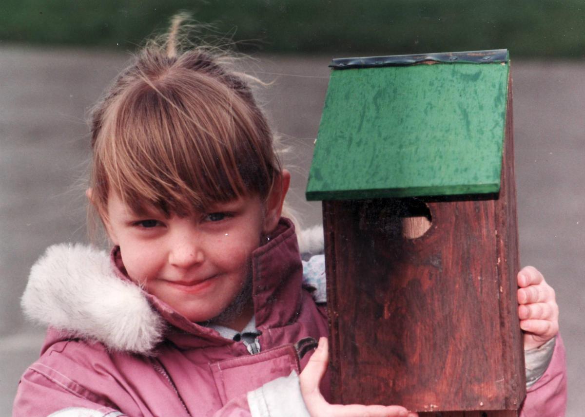 A young pupil with a birdhouse in 1997