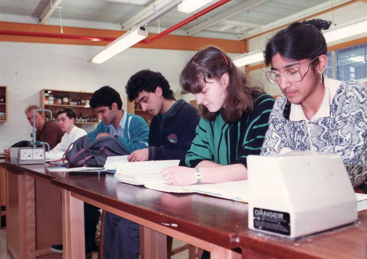 A science lesson in 1989