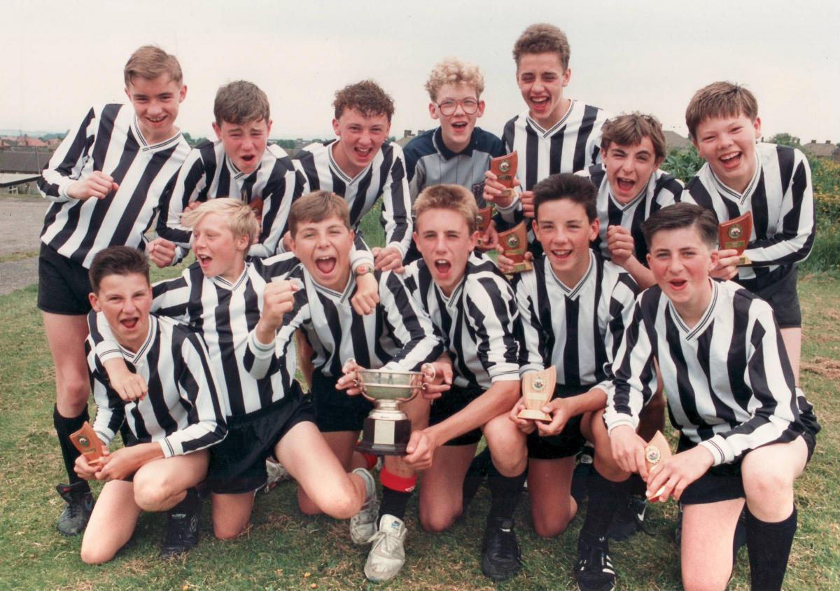 Buttershaw footballers celebrate in 1989