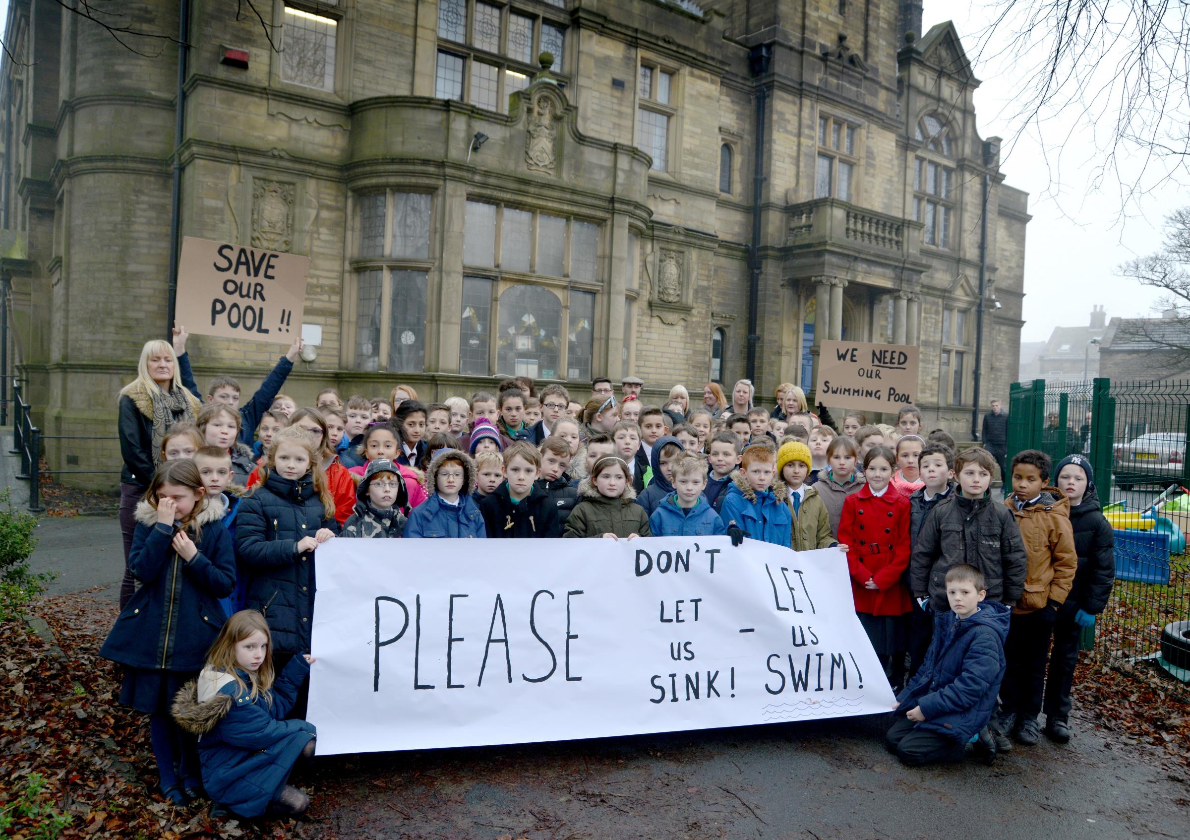 Campaigners hope swimming pool can be saved as community asset - Bradford Telegraph and Argus