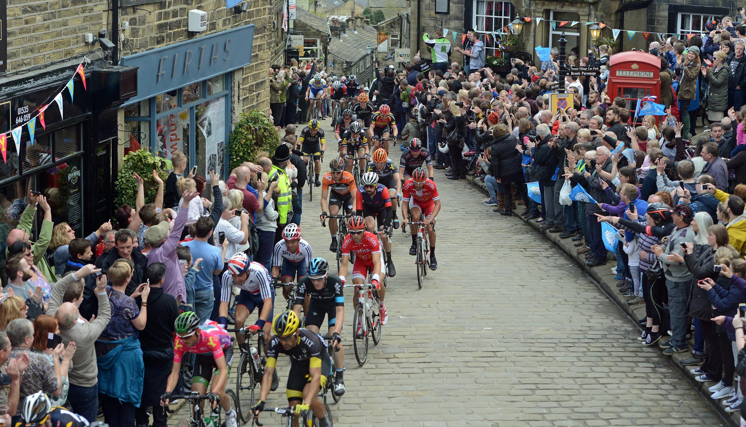 Motorists warned of road closures when Tour de Yorkshire visits Bradford district