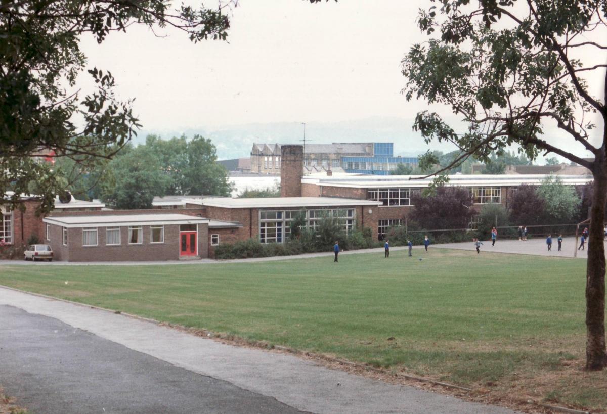 Parkland First School
