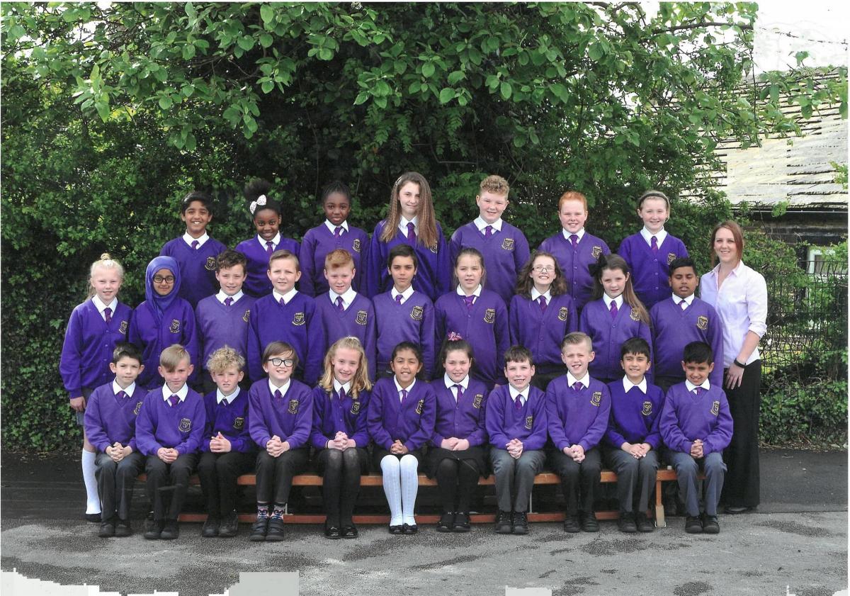 Wibsey Primary School - Year 6.1 leavers