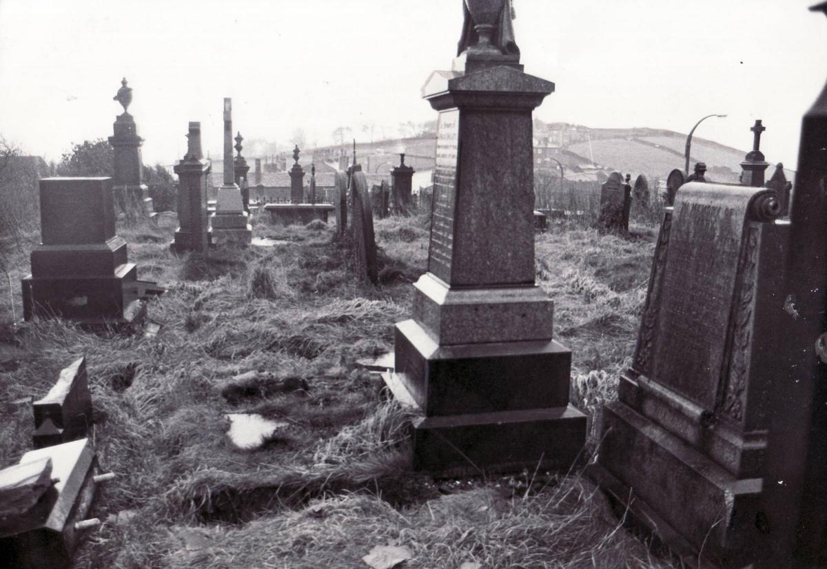 Queensbury Cemetery 1980