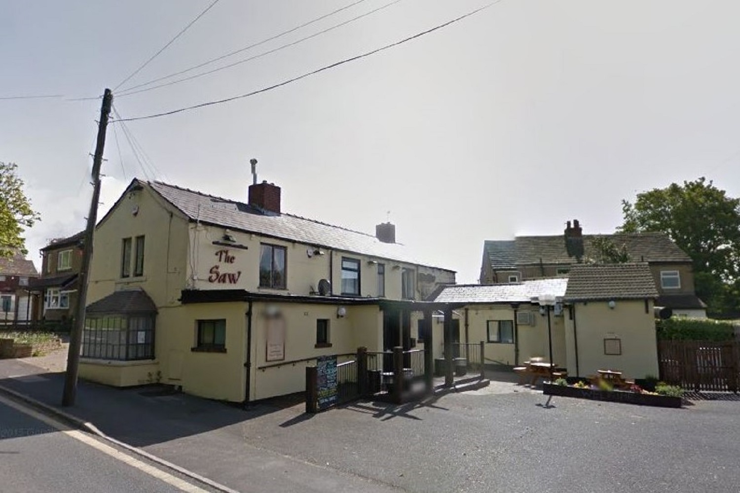 Gomersal pub, Old Saw Inn, could be converted to houses