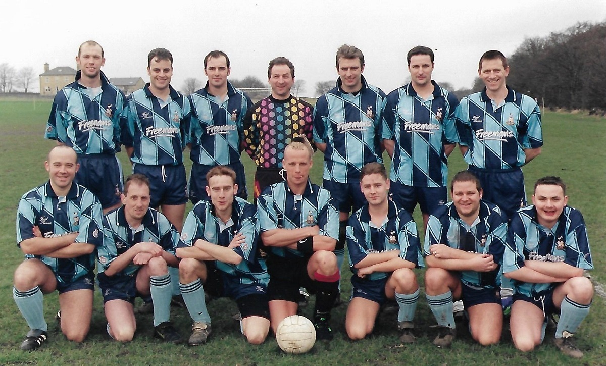 UNDERCLIFFE FC 1998