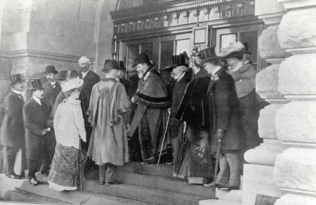 Bradford Telegraph and Argus: Dignitaries at the opening of the 1904 exhibition 