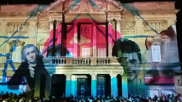 Bradford Telegraph and Argus: Images projected onto Hull City Hall during the East Yorkshire city's reign as UK City of Culture in 2017. Picture: Wikimedia Commons
