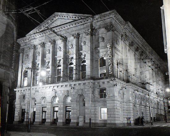 Bradford Telegraph and Argus: St George's Hall was built to show off the city