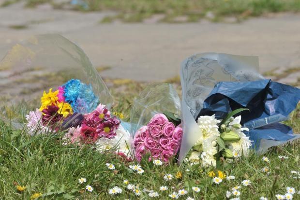 Bradford Telegraph and Argus: Floral tributes left at the scene in the aftermath of Mrs Shahzadi's death