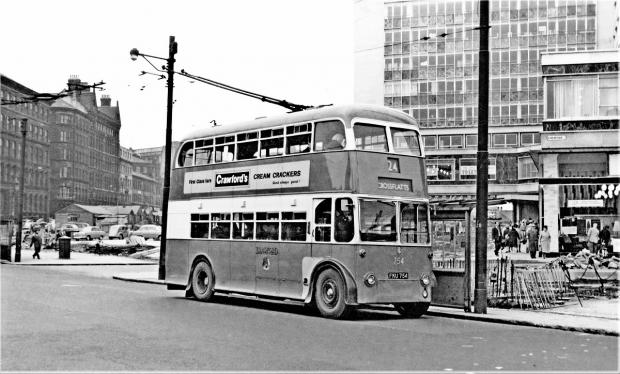 Bradford Telegraph and Argus: 754 at Forster Square outbound for Crossflats ‘on the Lane’ via Saltaire and Bingley