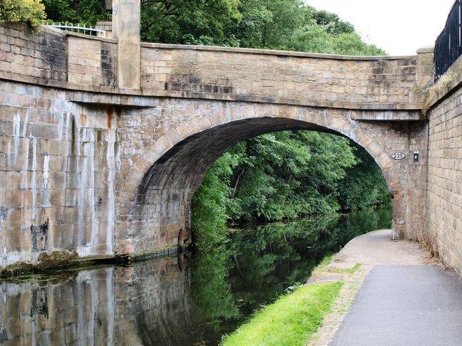 The Leeds Liverpool Canal between Armley Mills and Kirkstall, taken by Sharon Goodenough.