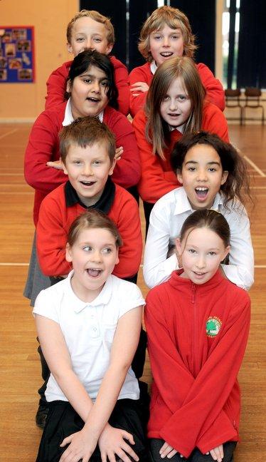 Pupils at a Baildon school won an award for their efforts at singing.
Sandal Primary School picked up a Gold Award in the Sing Up Awards Challenge on National Sing Up Day.
