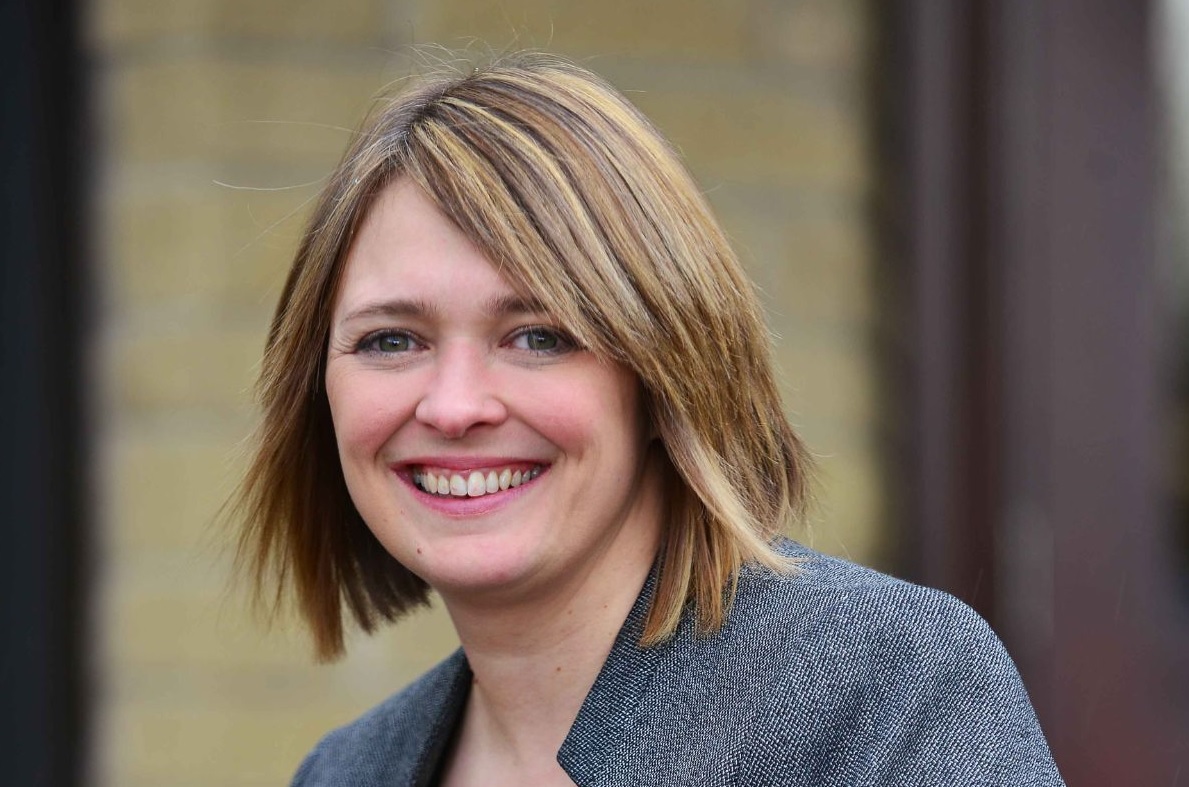 Tributes pour in after death of former Whitcliffe Mount head | Bradford Telegraph and Argus - Vimarsana News