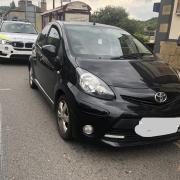 The driver of this Toyota Yaris was reported to court for not having insurance or tax