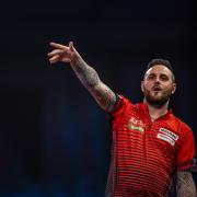 Joe Cullen was on song last night to knock out Mike De Decker at the World Grand Prix.
