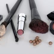 Make-up can boost your mood, apparently. Picture: Pixabay