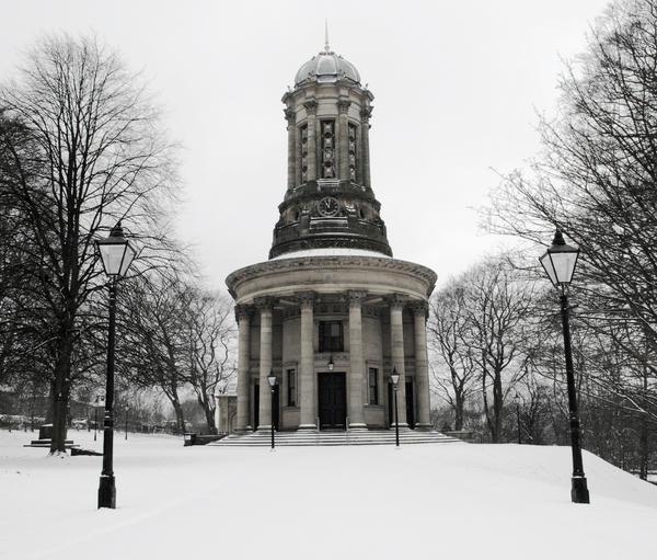 Saltaire United Reformed Church in the snow. Tweeted by @JanesPics