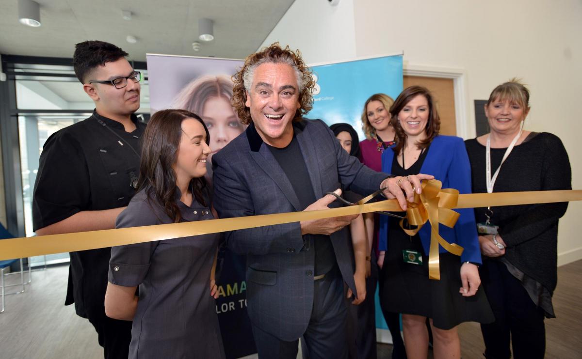 VIDEO: Top hairstylist opens Bradford College's hair and beauty school |  Bradford Telegraph and Argus